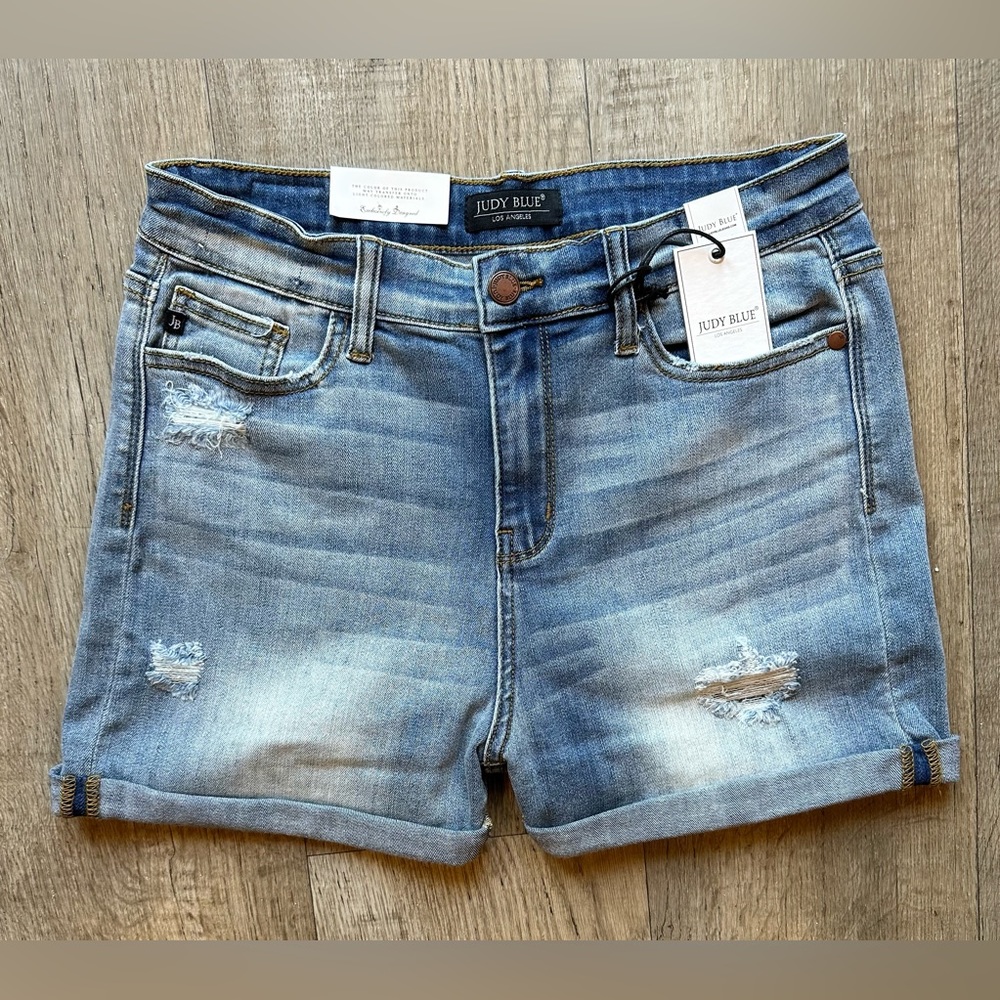 Judy Blue Slightly Distressed Light Wash Shorts